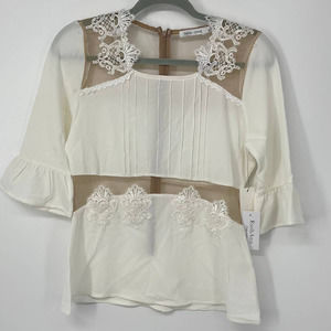 BISHOP + YOUNG WHITE TAN BIANCA PEEKABOO LACE ACCENT TOP SMALL